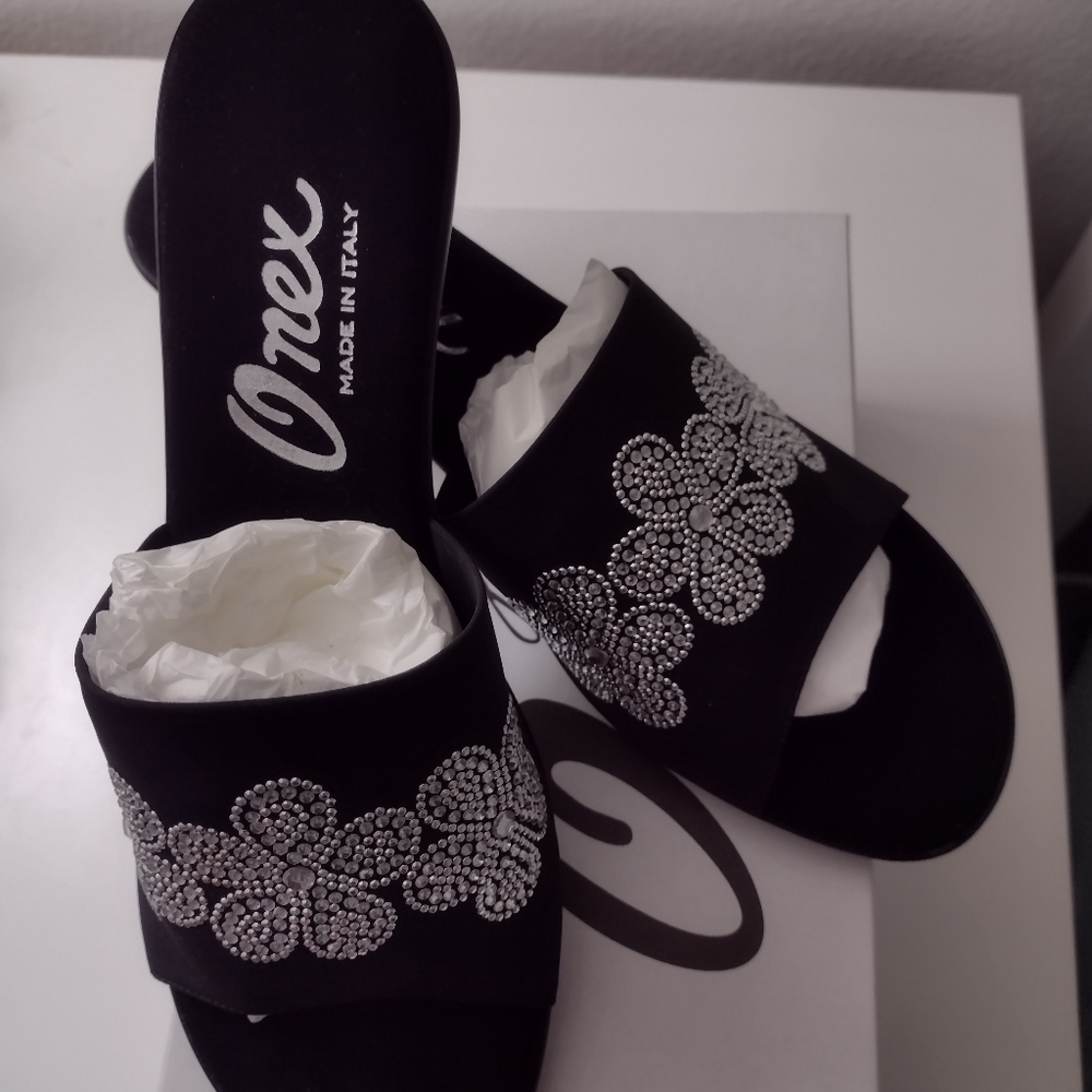 Black Italian Slide-ons